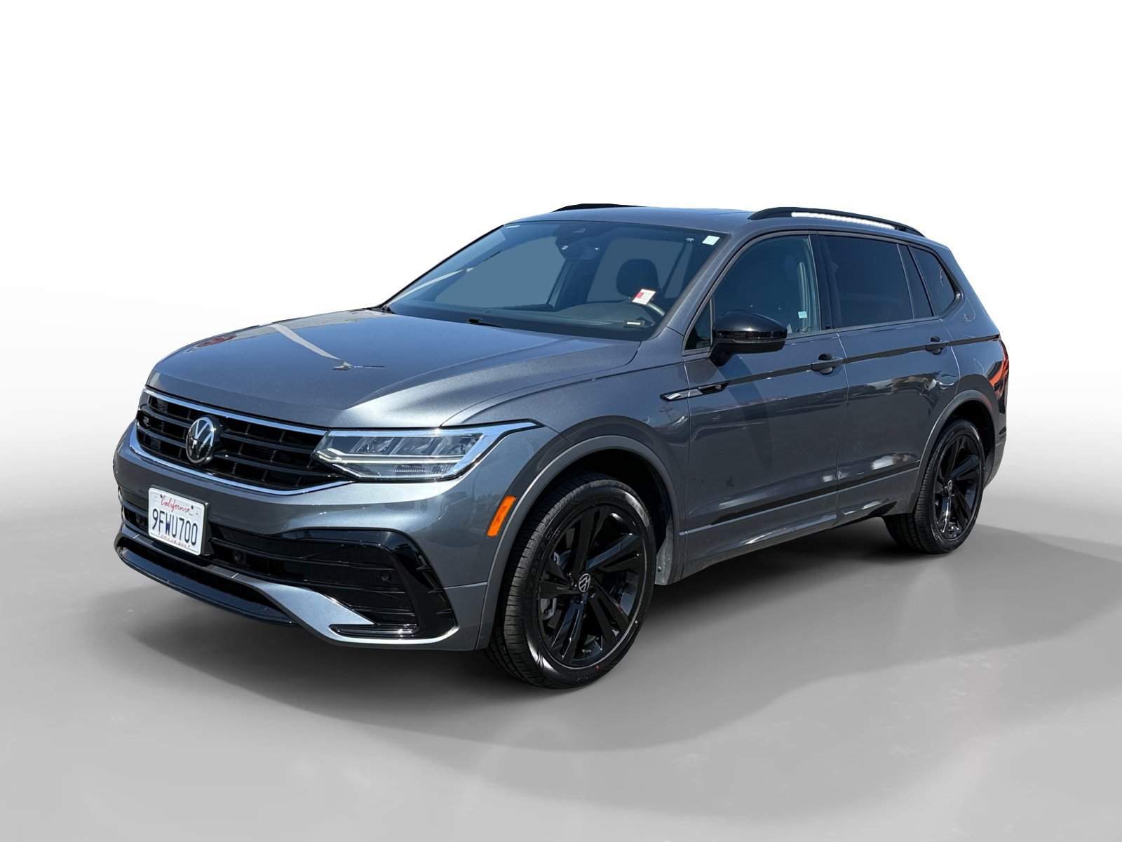 Used 2023 Volkswagen Tiguan SE R-Line