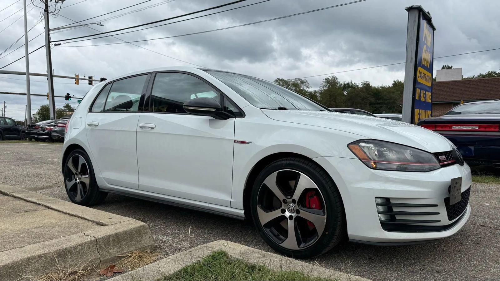 Used 2017 Volkswagen GTI Autobahn image 4