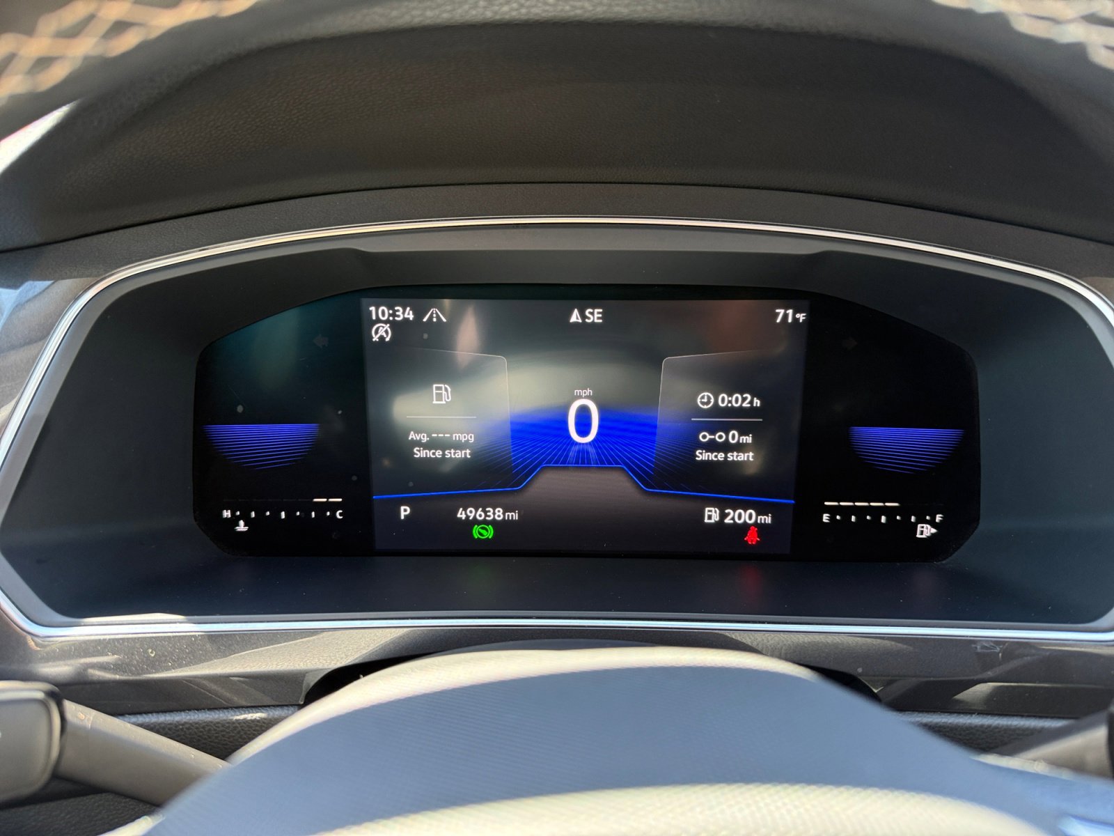 Certified 2022 Volkswagen Tiguan SE image 11