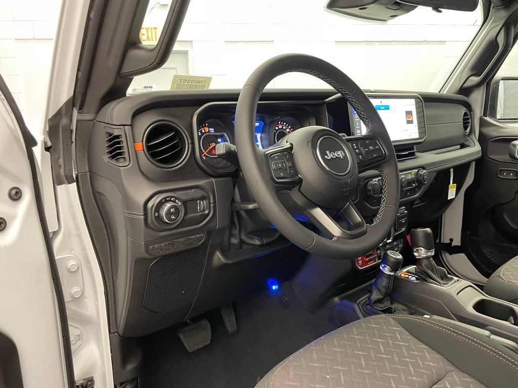 New 2026 Jeep Gladiator Mojave AWD/4WD image 14