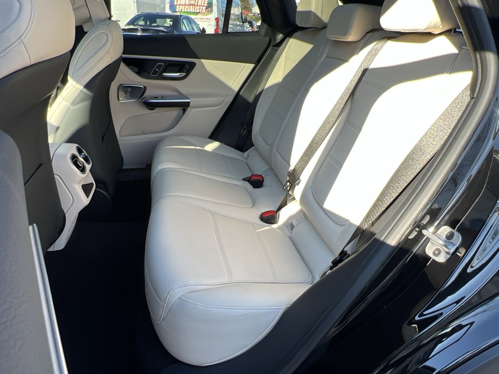 New 2026 Mercedes-Benz GLC 300 4MATIC image 23