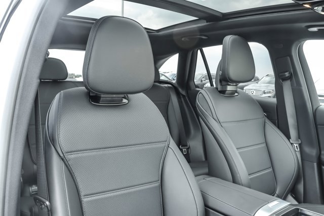 New 2027 Mercedes-Benz GLC 300 4MATIC image 28