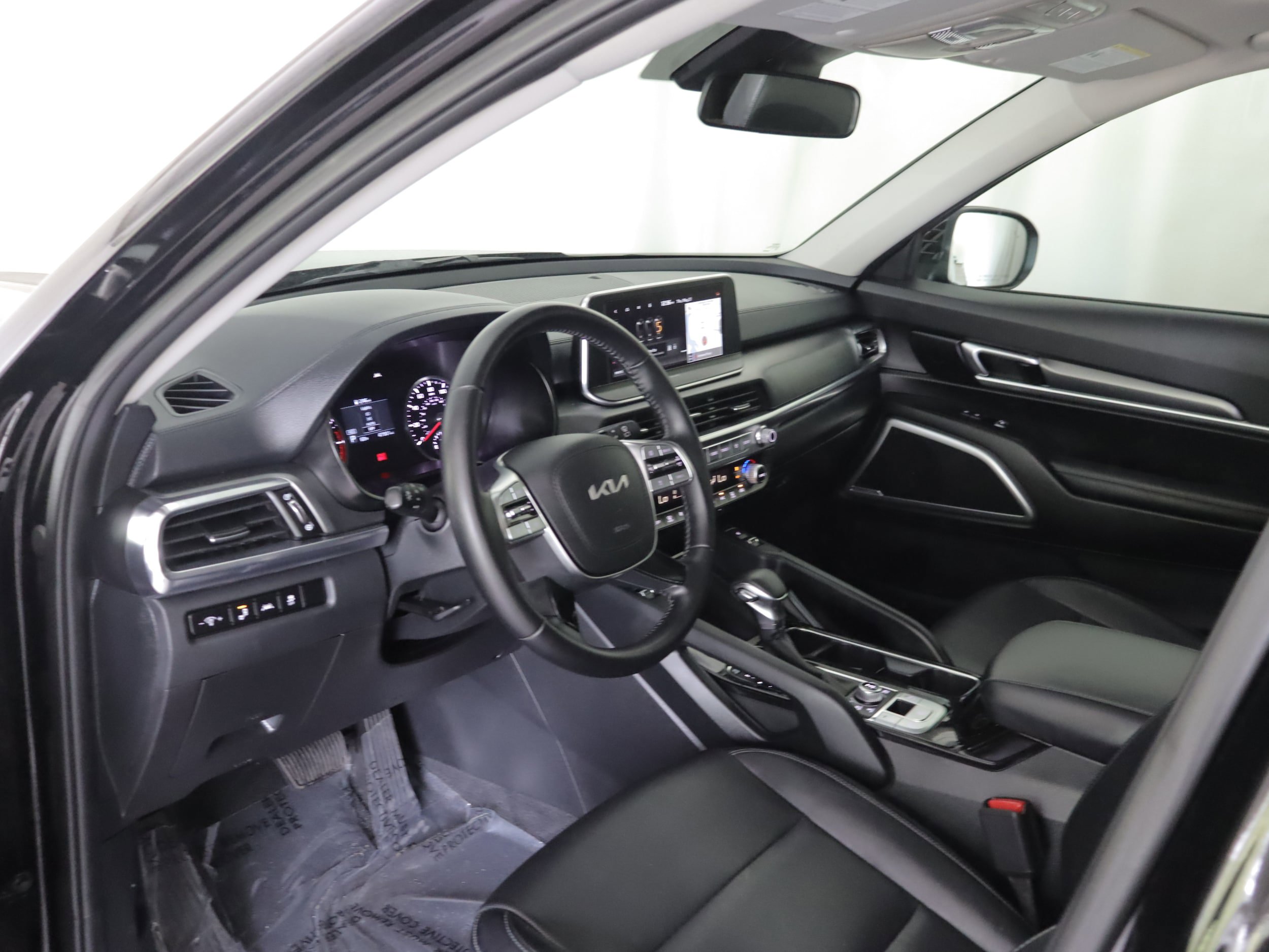 Used 2022 Kia Telluride S AWD/4WD image 10