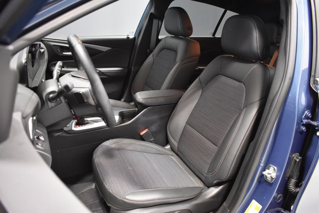 Used 2025 Buick Envista Preferred w/ Convenience I Package FWD image 5