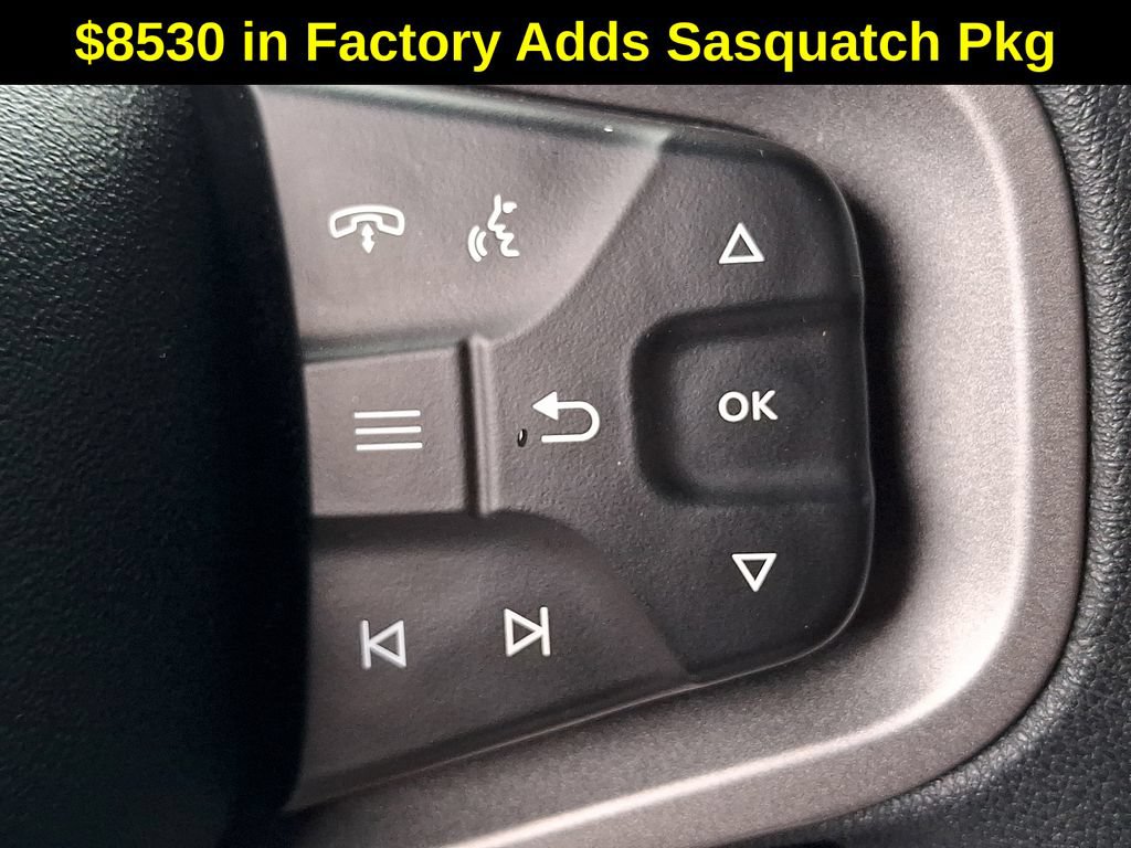 Used 2023 Ford Bronco 2-Door w/ Sasquatch Package AWD/4WD image 26