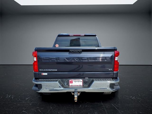 Used 2022 Chevrolet Silverado 1500 LT AWD/4WD image 4