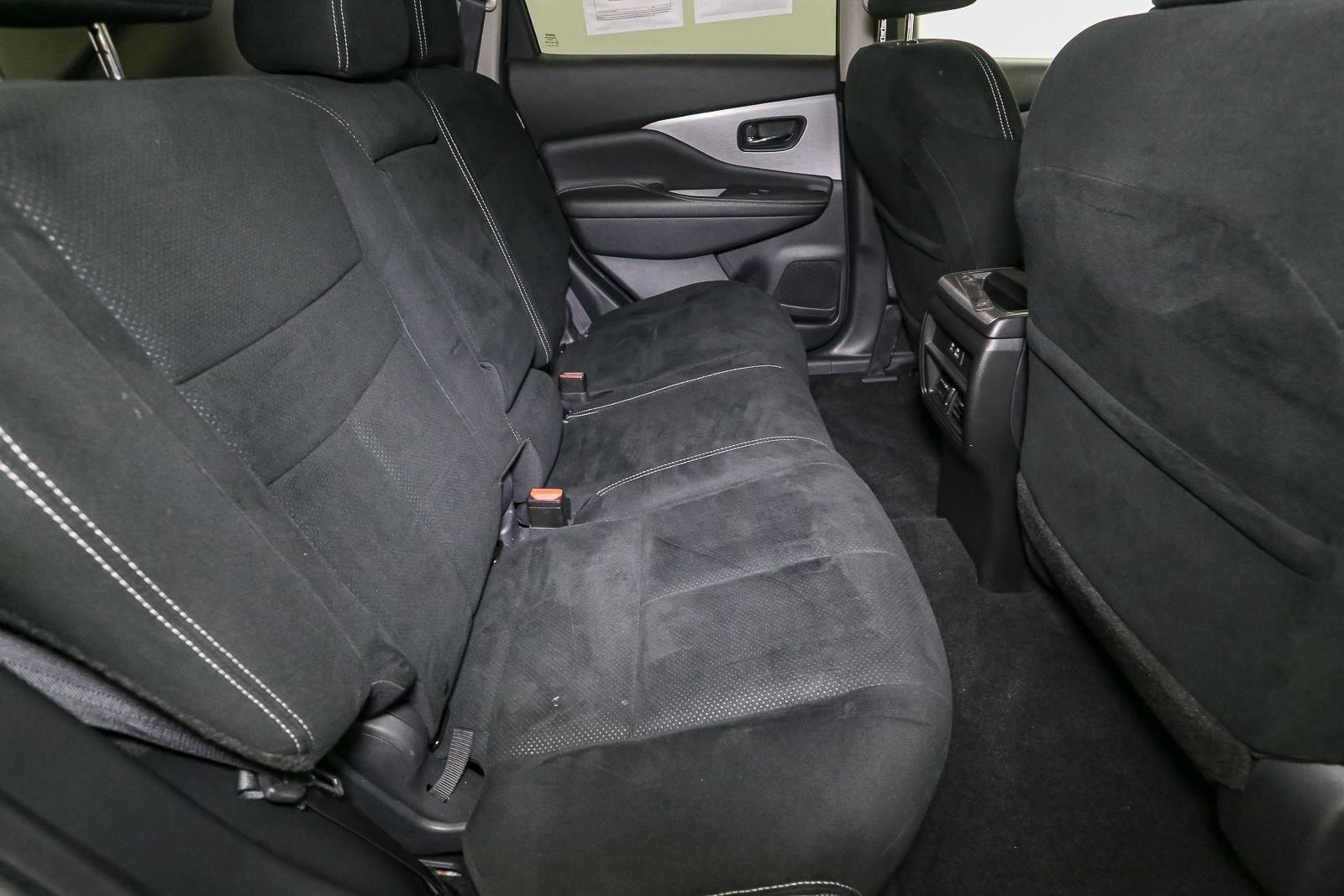 Used 2020 Nissan Murano SV image 21