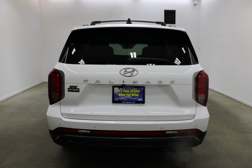 Used 2023 Hyundai Palisade XRT FWD image 4