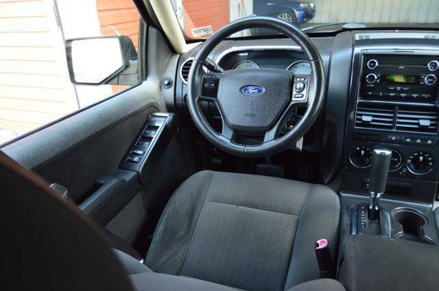 Used 2010 Ford Explorer Sport Trac XLT AWD/4WD image 42