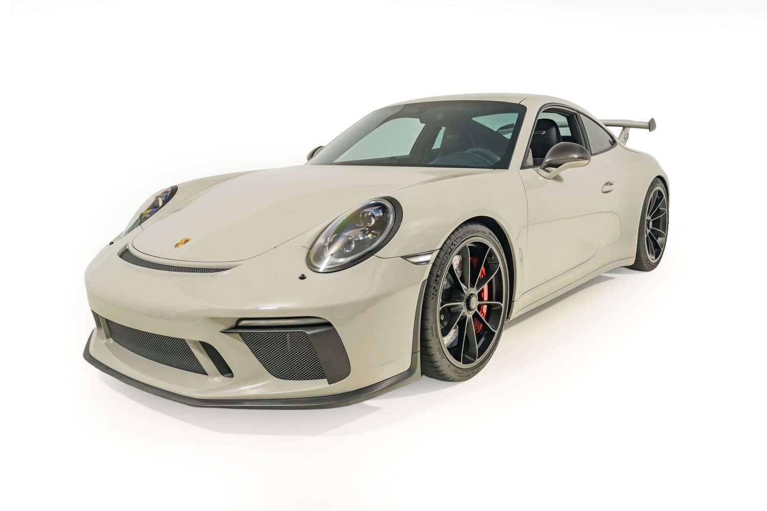 Used 2018 Porsche 911 GT3 RWD image 2