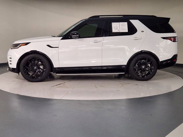 Used 2025 Land Rover Discovery Dynamic SE image 5