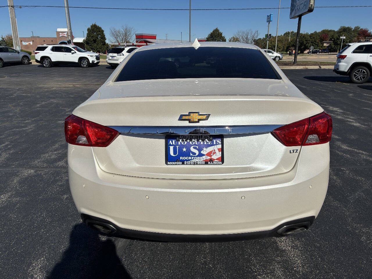 Used 2014 Chevrolet Impala LTZ FWD image 4