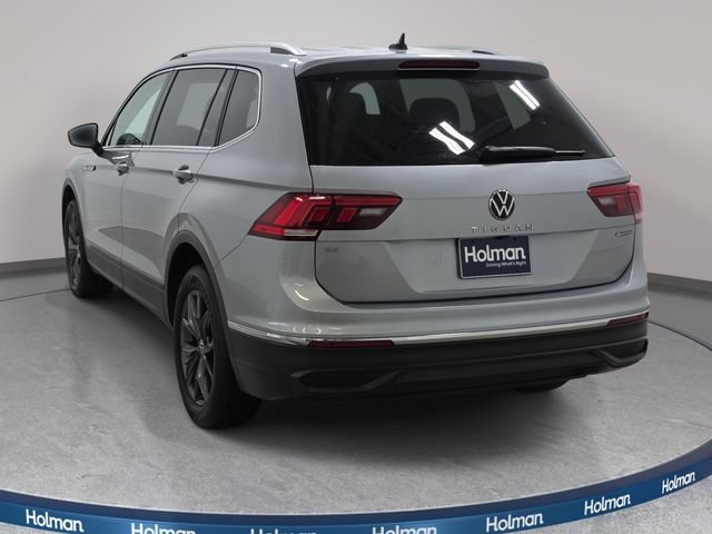 Used 2022 Volkswagen Tiguan SE AWD/4WD image 7