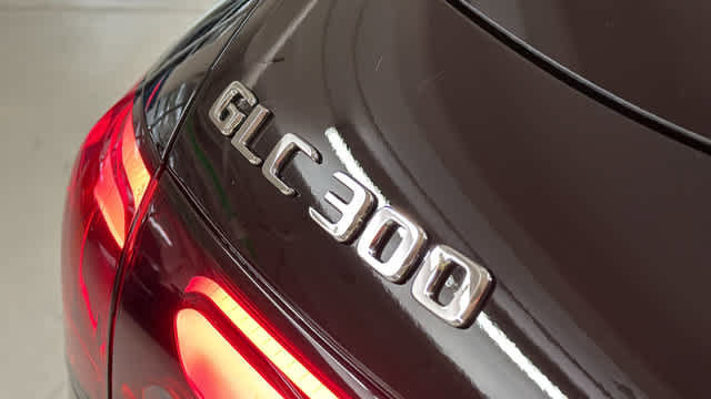 Certified 2026 Mercedes-Benz GLC 300 4MATIC image 9