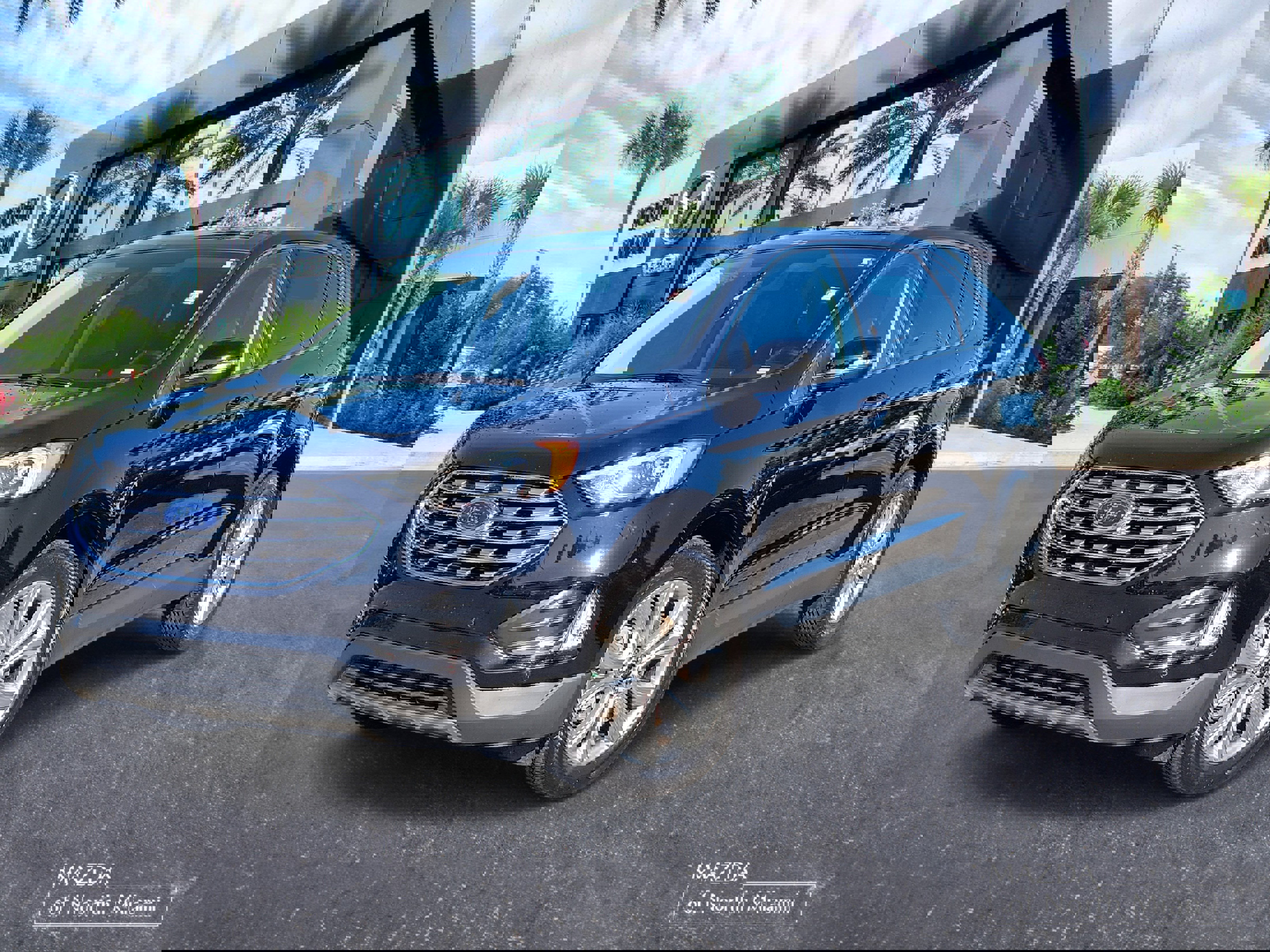 Used 2023 Ford Edge Titanium image 1