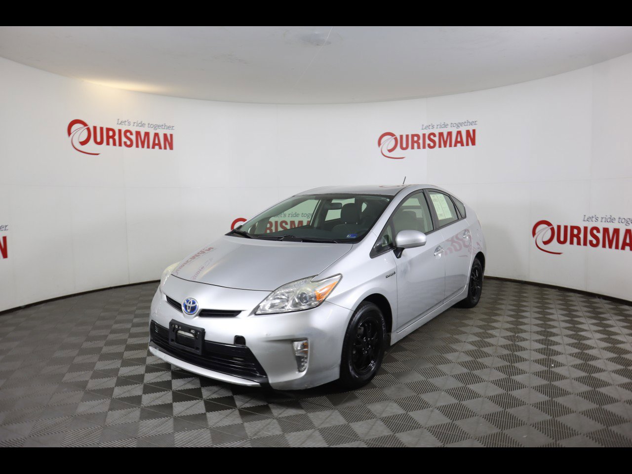 Used 2015 Toyota Prius Two image 3