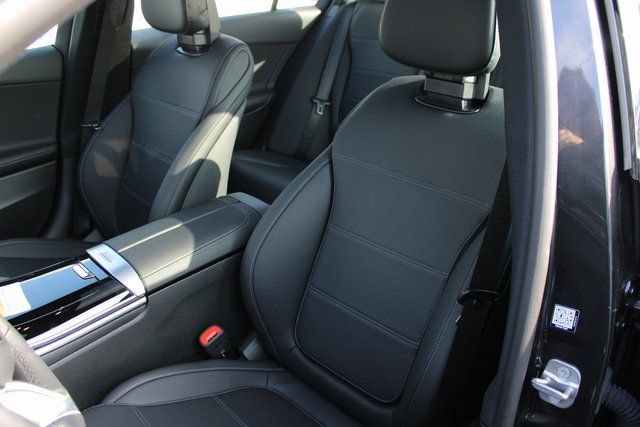 New 2025 Mercedes-Benz C 300 4MATIC Sedan image 25