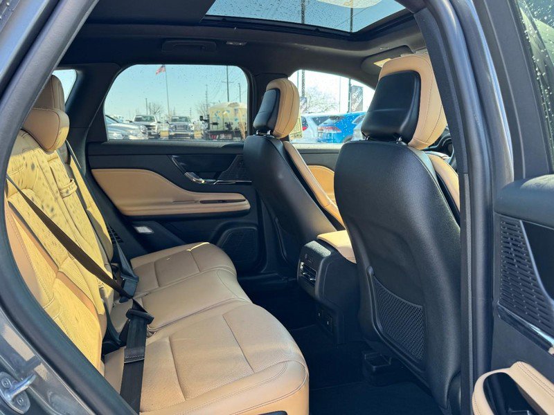 Certified 2022 Lincoln Corsair Reserve w/ Equipment Group 201A image 13