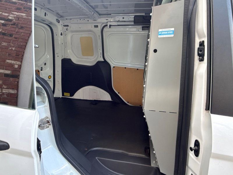 Used 2016 Ford Transit Connect XL image 19