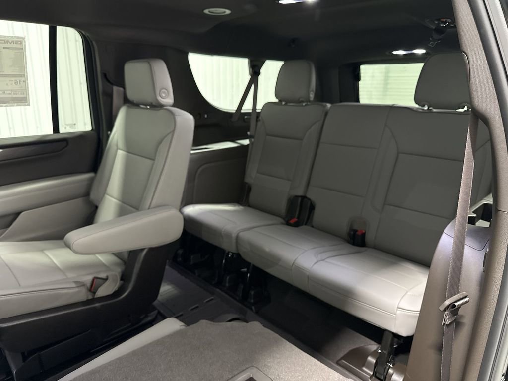 New 2026 GMC Yukon XL Elevation w/ LPO, Floor Liner Package AWD/4WD image 26