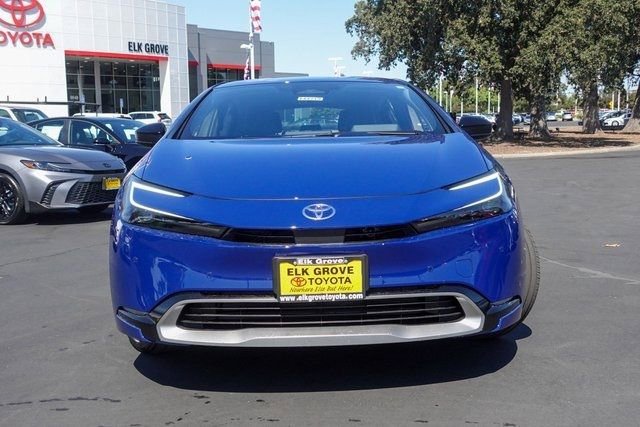 New 2026 Toyota Prius Plug-In Hybrid FWD image 4