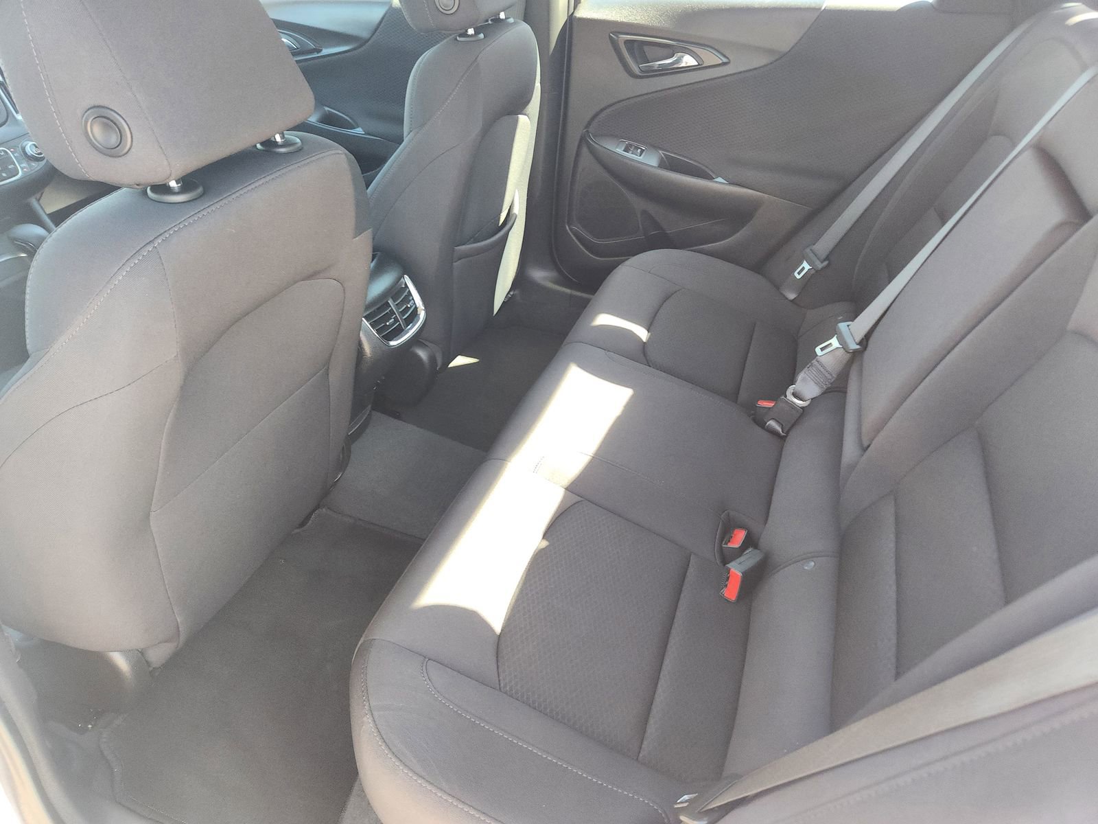 Used 2023 Chevrolet Malibu LT image 33