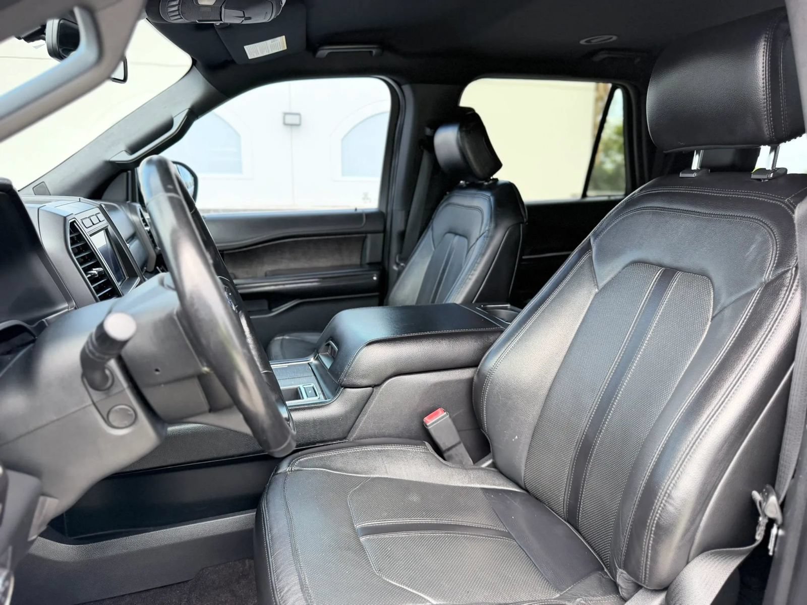 Used 2020 Ford Expedition Max Limited RWD image 17