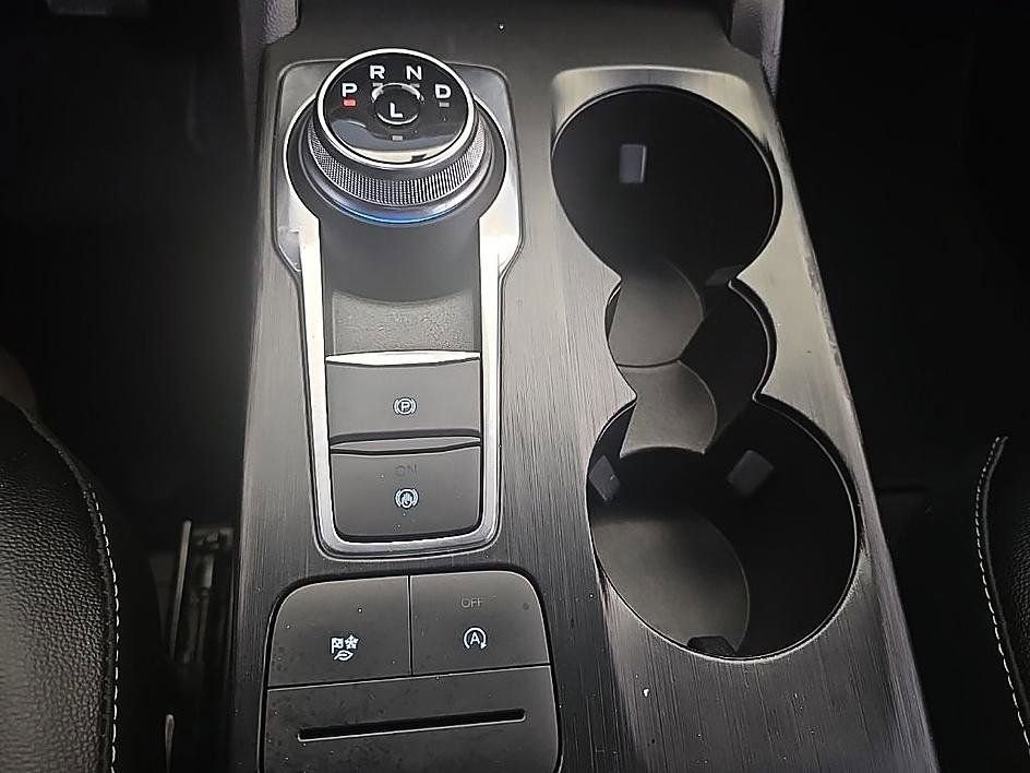 Used 2022 Ford Escape SEL image 25