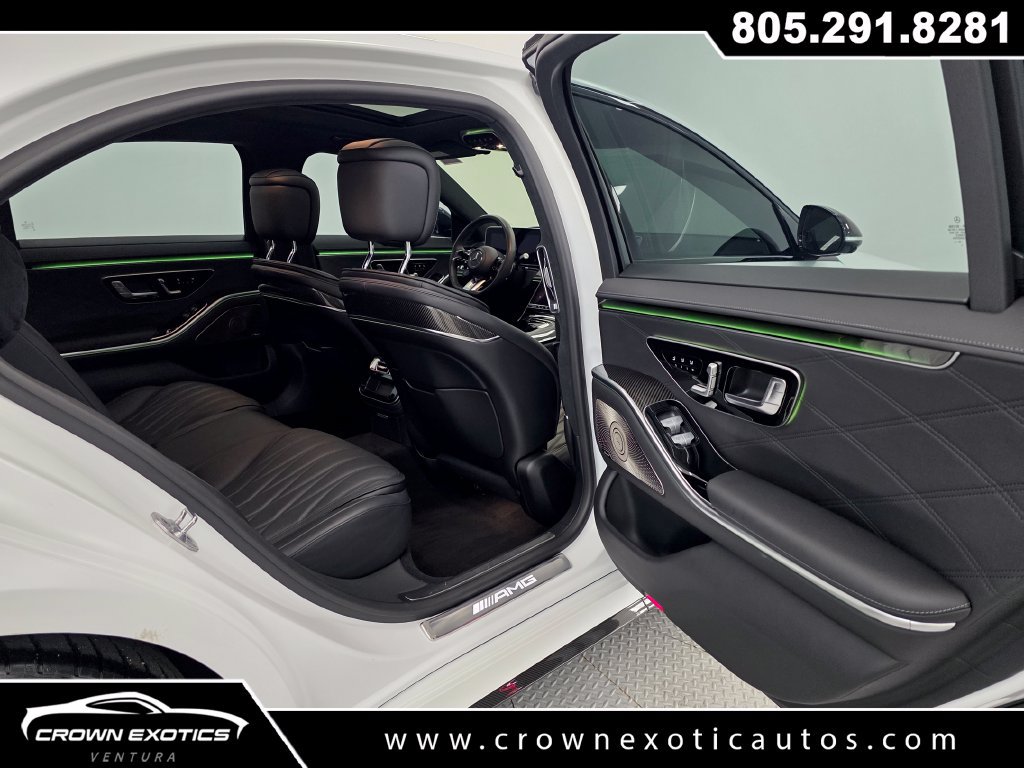 Used 2024 Mercedes-Benz S 63 AMG S w/ Carbon Fiber Exterior Package image 20