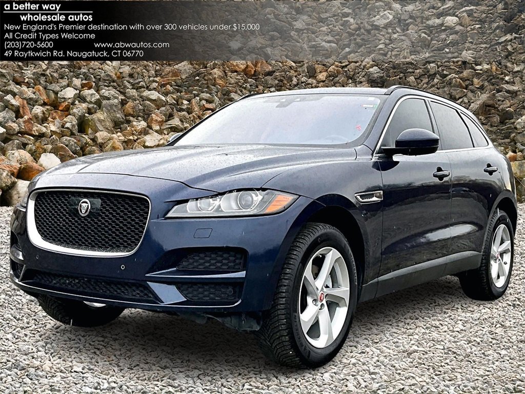 Used 2019 Jaguar F-PACE Premium image 1