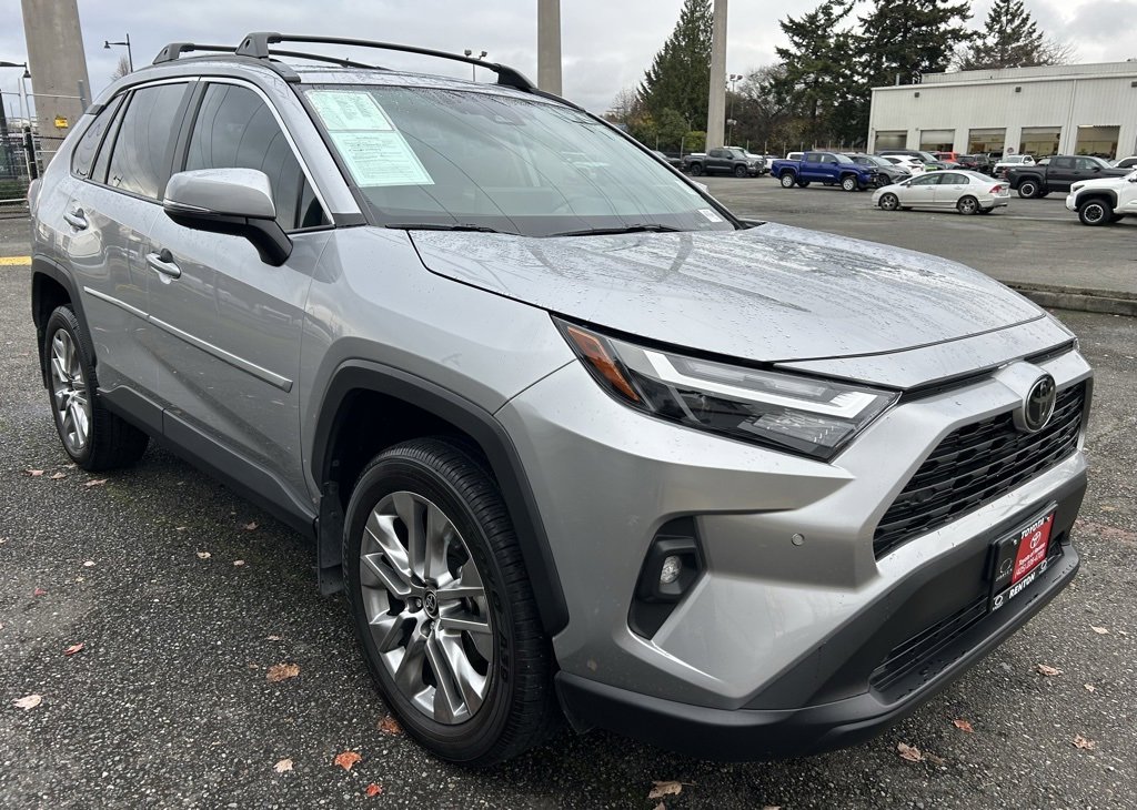 Certified 2024 Toyota RAV4 XLE Premium image 3