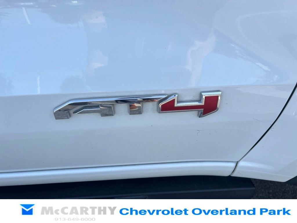 Used 2023 GMC Canyon AT4 w/ Canyon Safety Plus Package AWD/4WD image 5