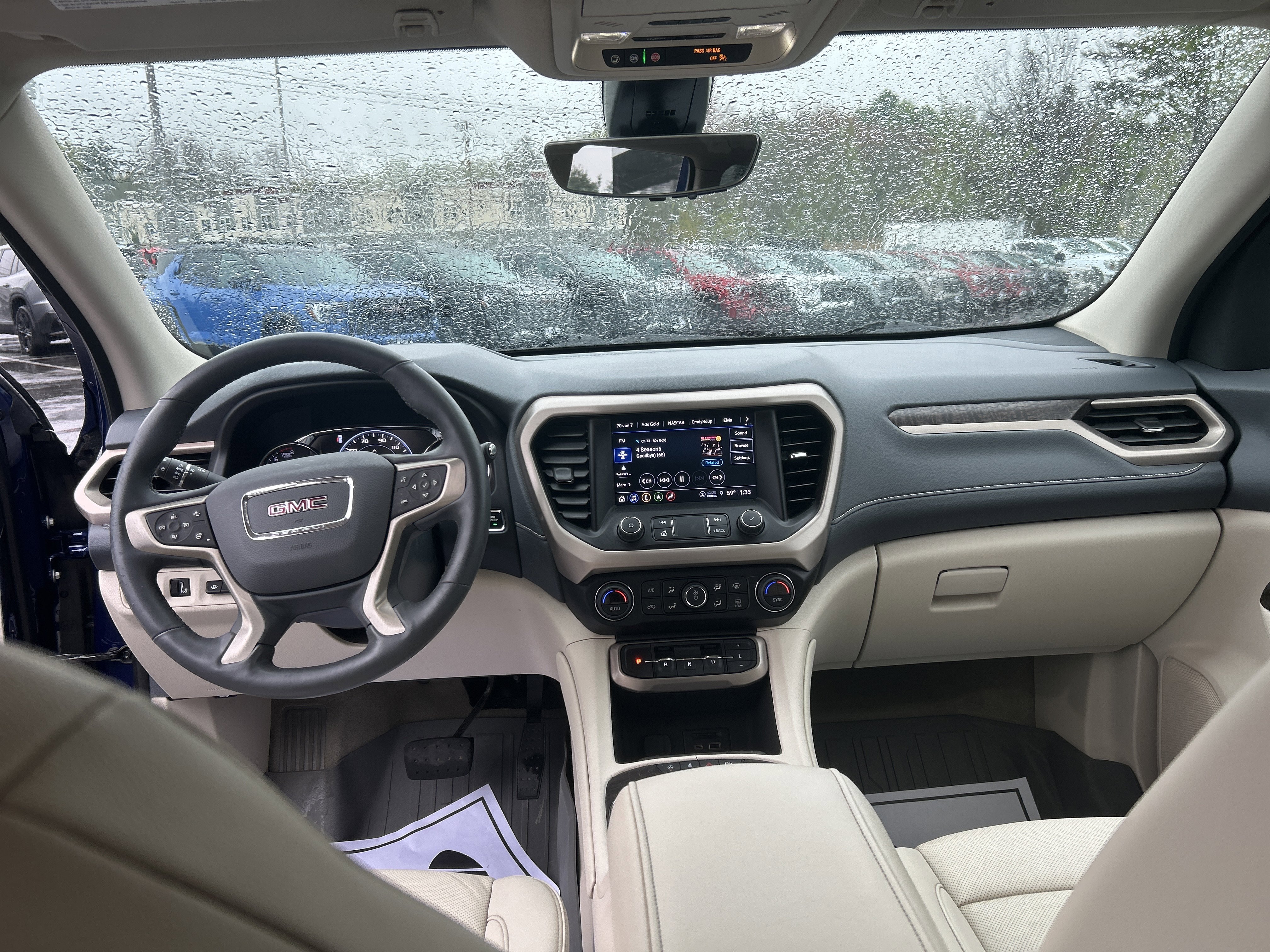 Used 2023 GMC Acadia Denali w/ Denali Technology Package AWD/4WD image 21