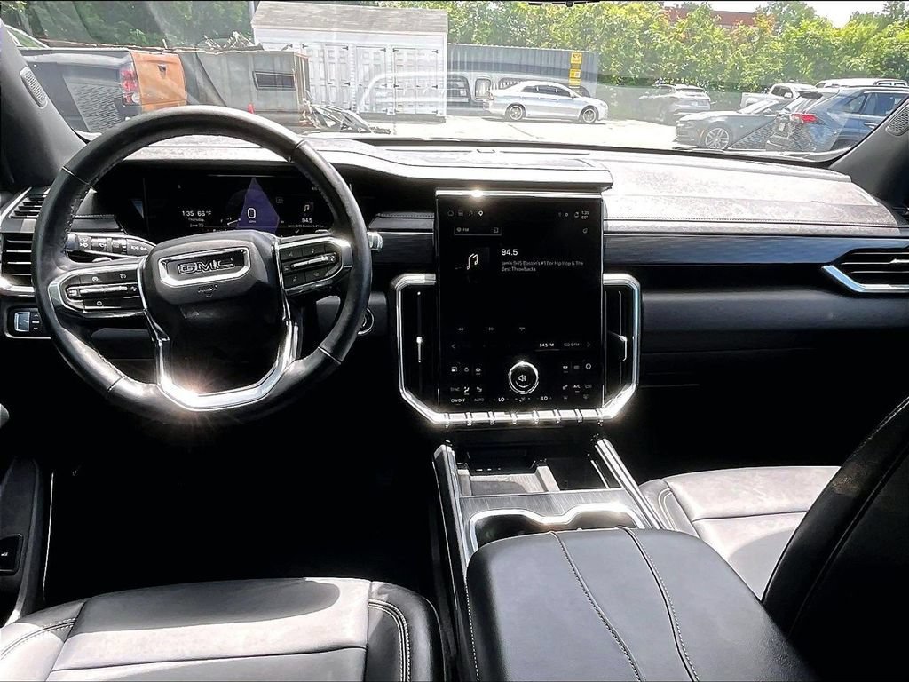 Used 2026 GMC Acadia Elevation w/ Elevation Premium Package AWD/4WD image 21