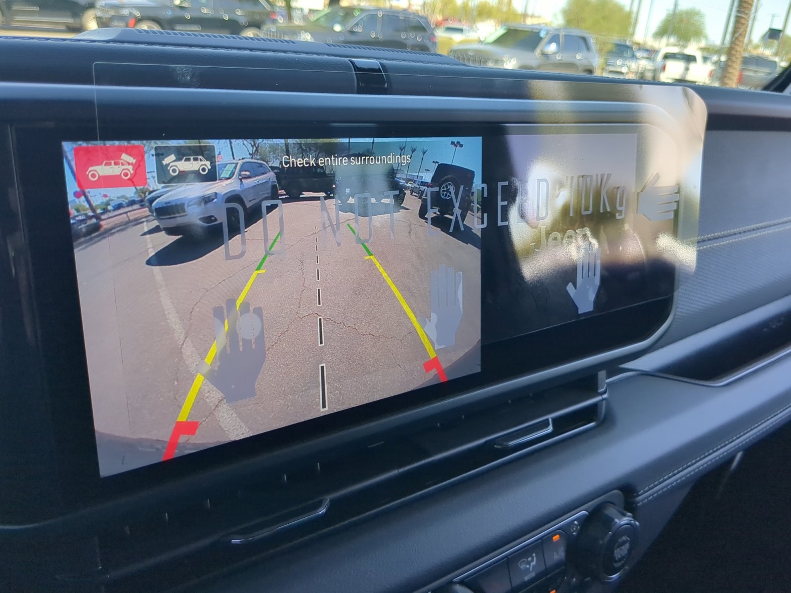 New 2025 Jeep Wrangler Unlimited Rubicon 392 image 29