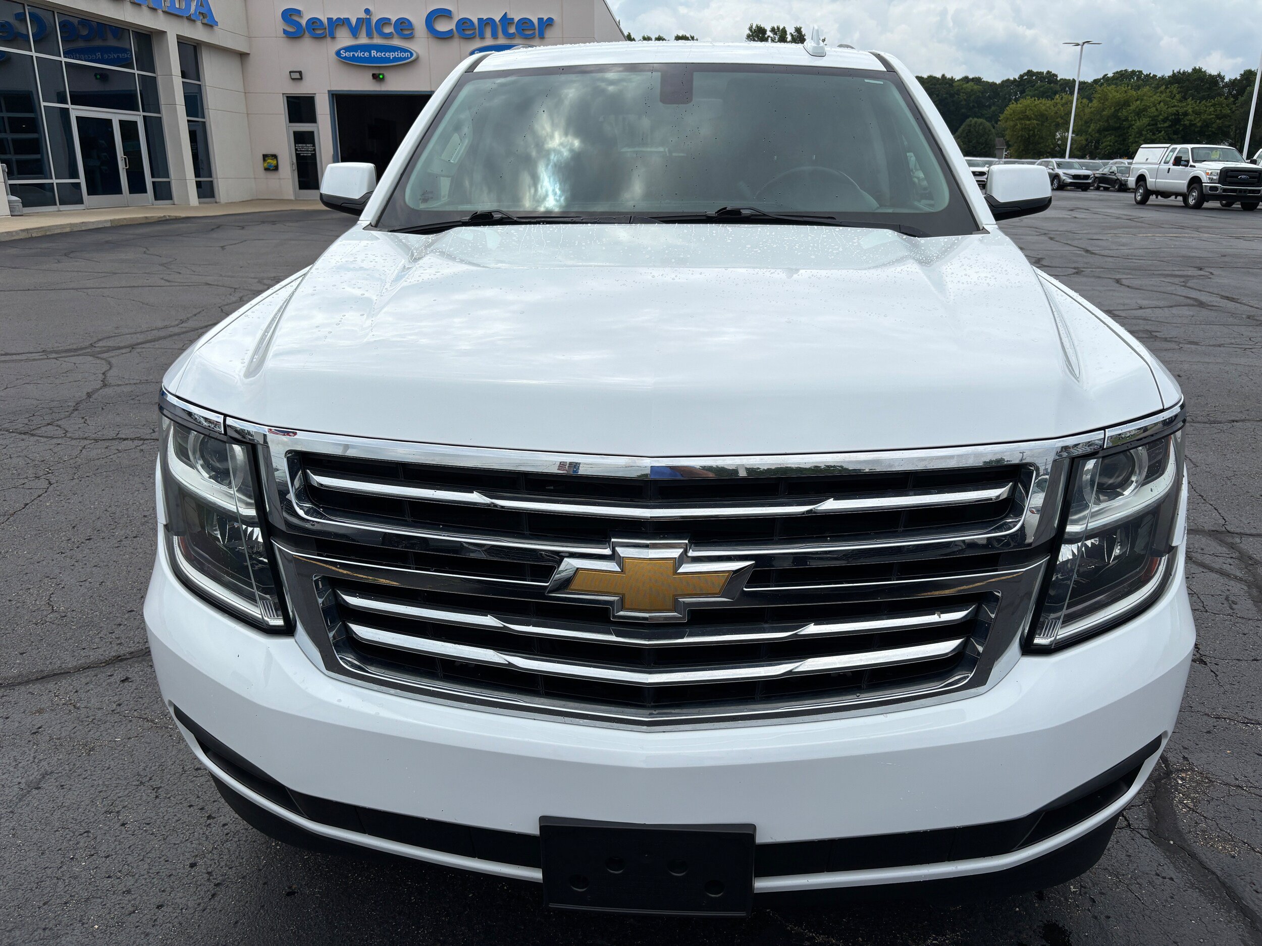 Used 2018 Chevrolet Tahoe LS w/ Skid Plate Package AWD/4WD image 3