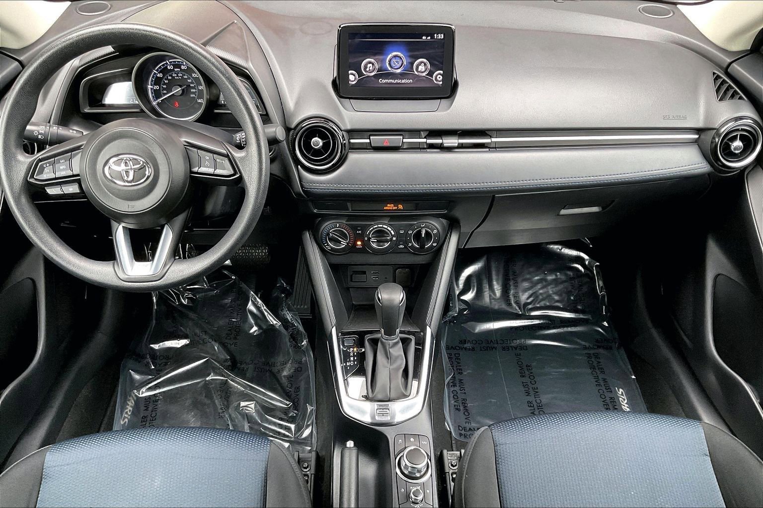 Used 2019 Toyota Yaris LE image 7