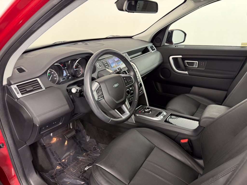 Used 2019 Land Rover Discovery Sport HSE AWD/4WD image 10