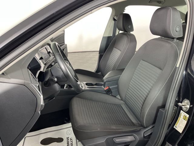 Used 2024 Volkswagen Jetta S image 19