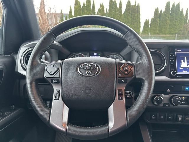 Used 2022 Toyota Tacoma TRD Off-Road w/ Technology Package image 21