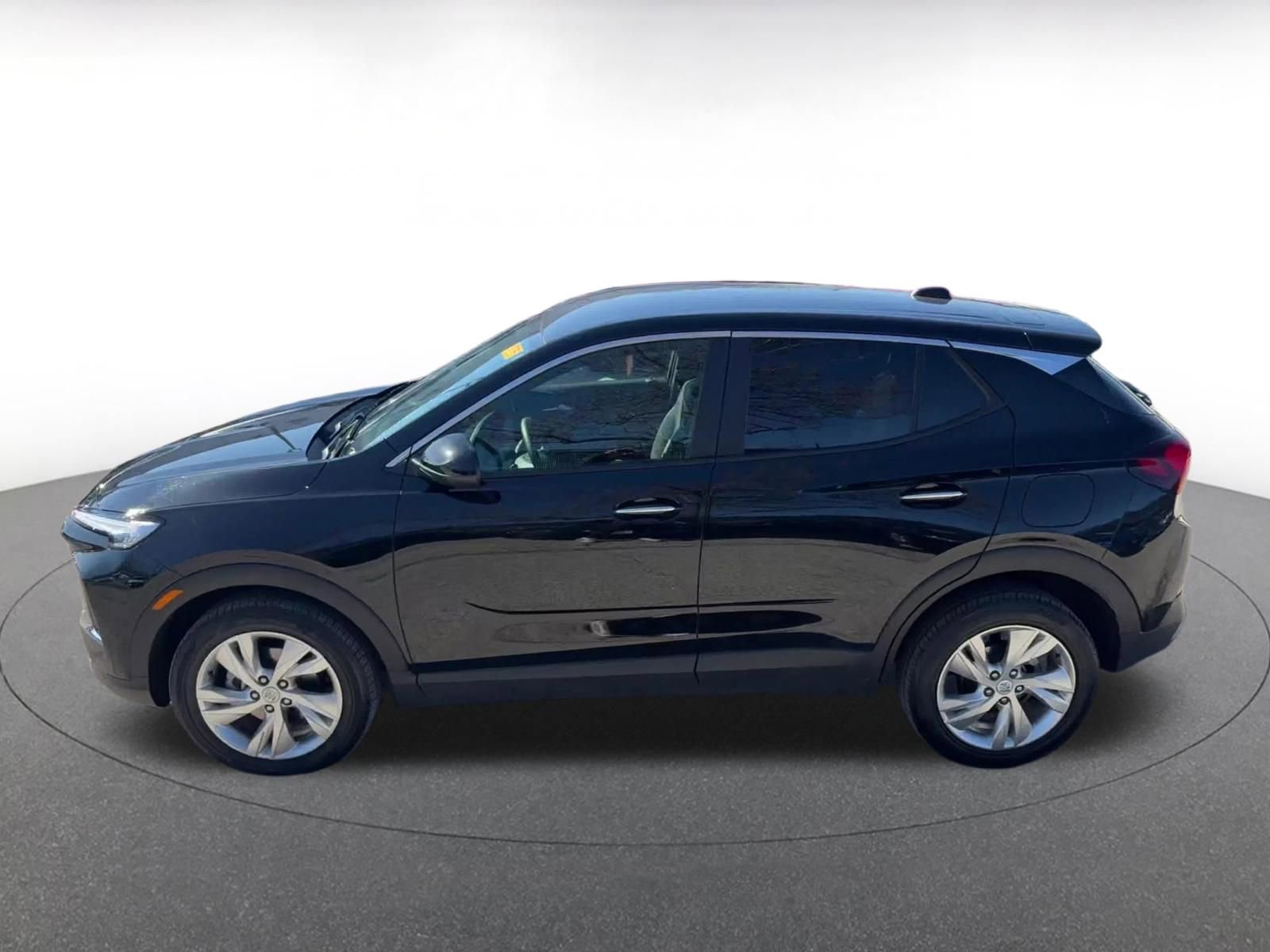 Used 2025 Buick Encore GX Preferred image 9