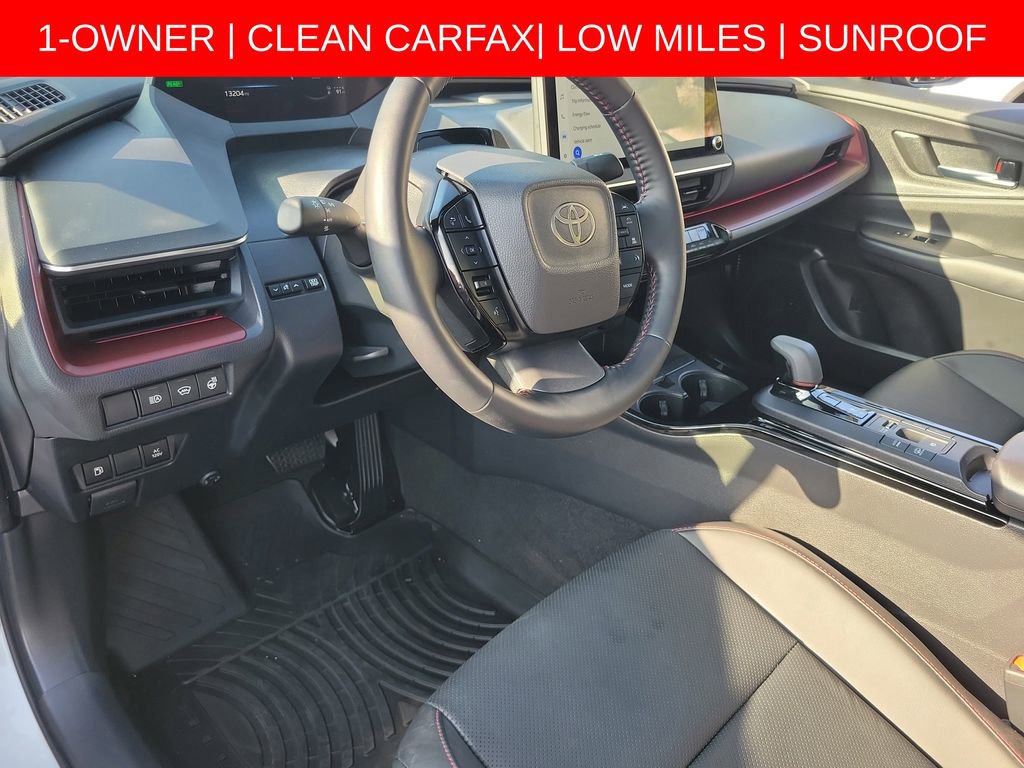 Used 2024 Toyota Prius Prime FWD image 19