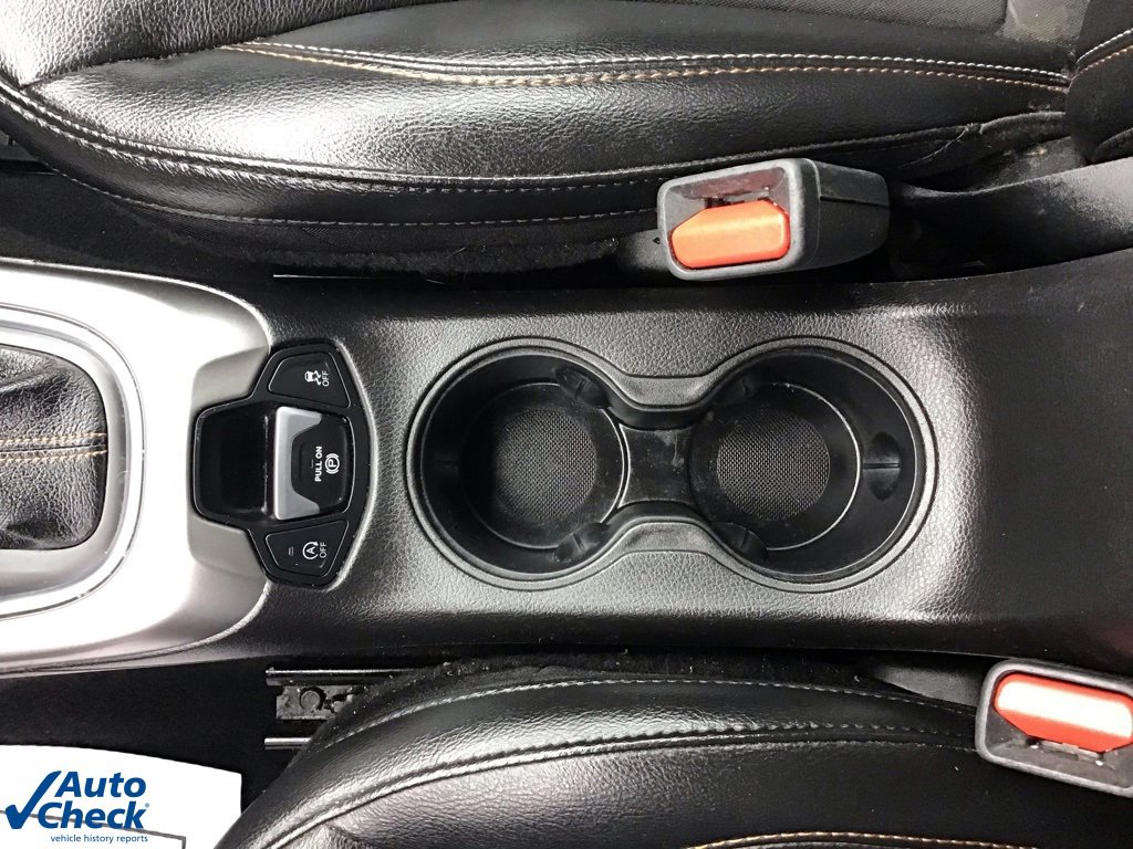 Used 2020 Jeep Compass Latitude w/ Popular Equipment Group image 39