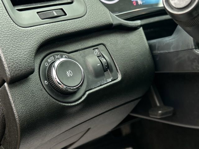 Used 2014 Buick Regal Premium w/ Driver Confidence Package #1 image 32