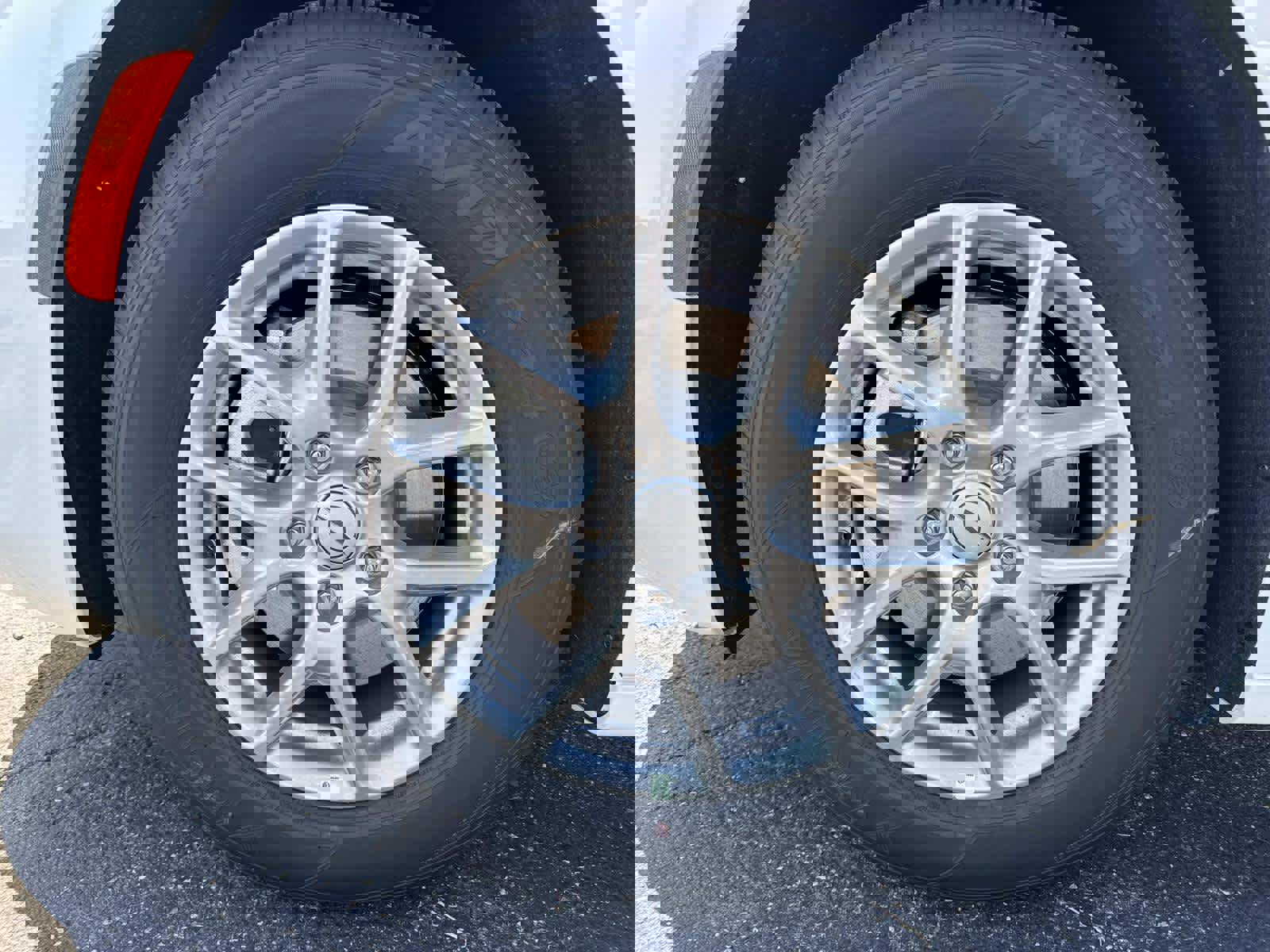 New 2026 Chrysler Voyager LX image 3