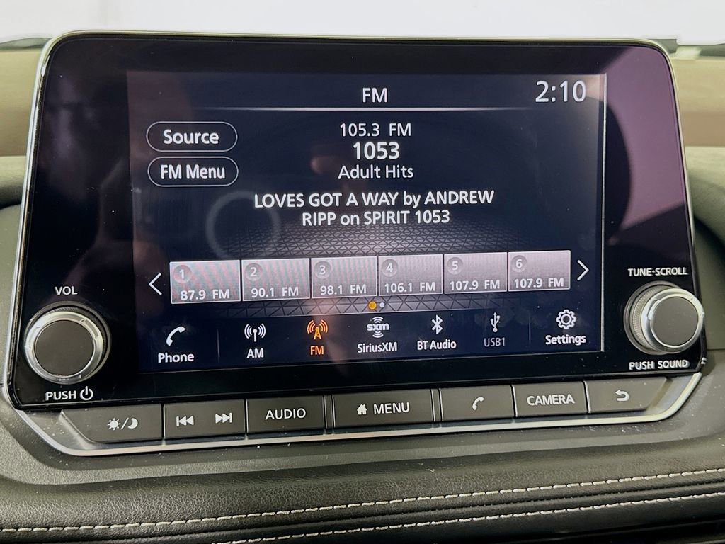 Used 2022 Nissan Rogue SV image 35