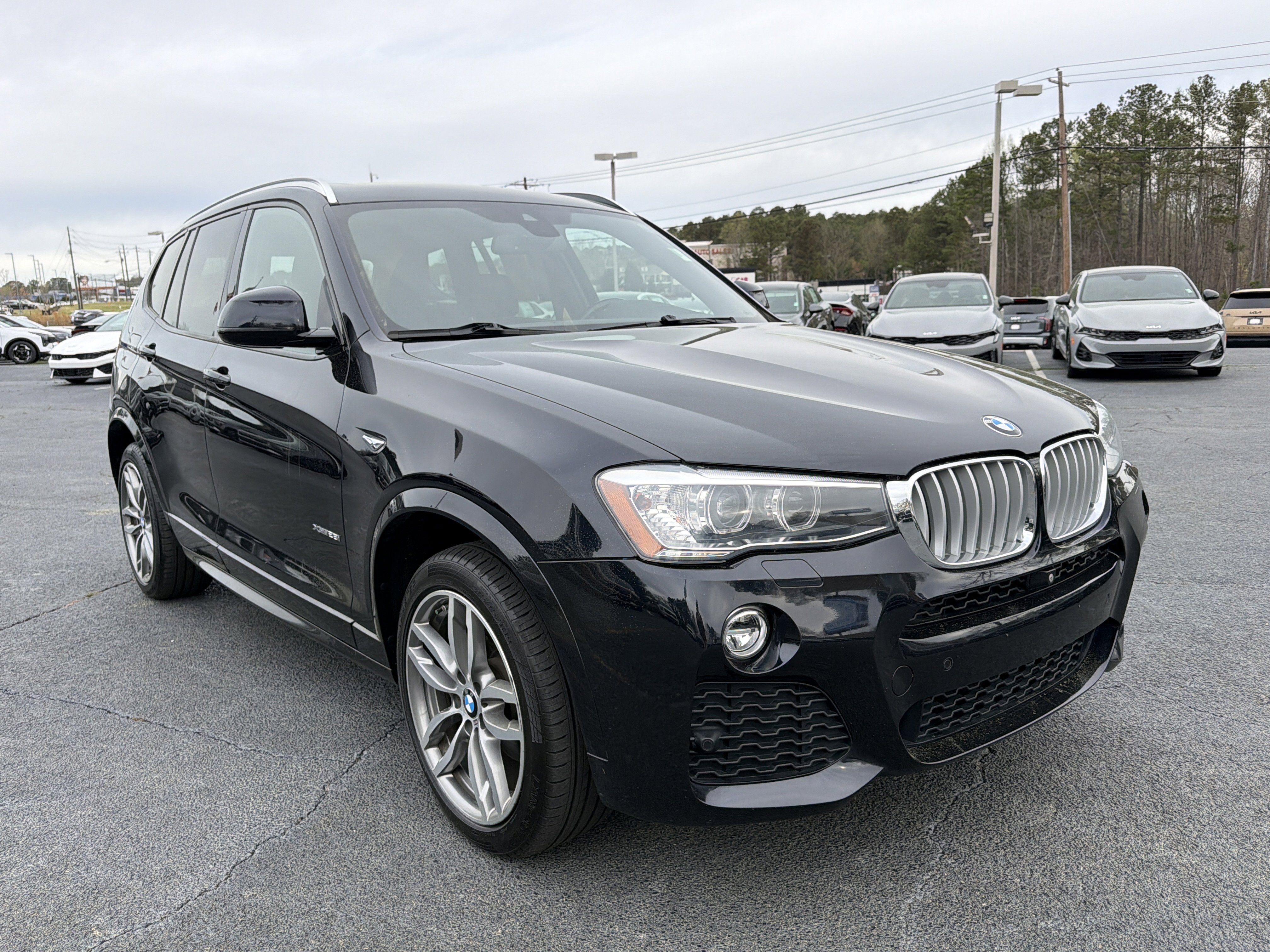 Used 2016 BMW X3 xDrive28i image 2