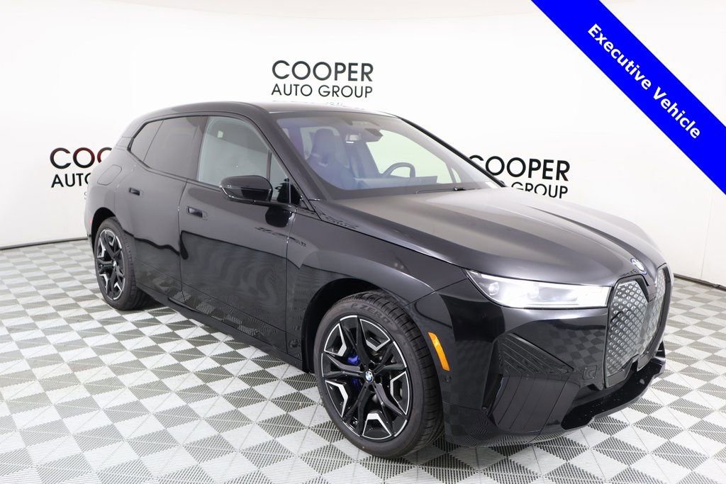 New 2025 BMW iX xDrive50 w/ Premium Package image 1