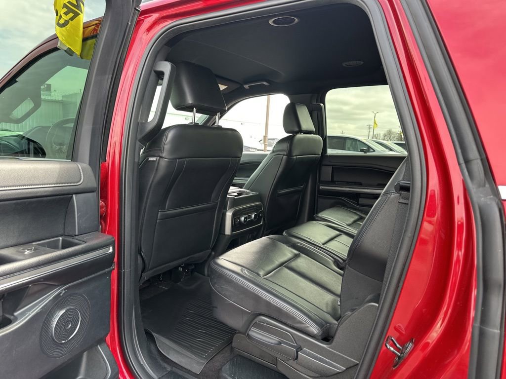 Used 2021 Ford Expedition Max XLT image 24