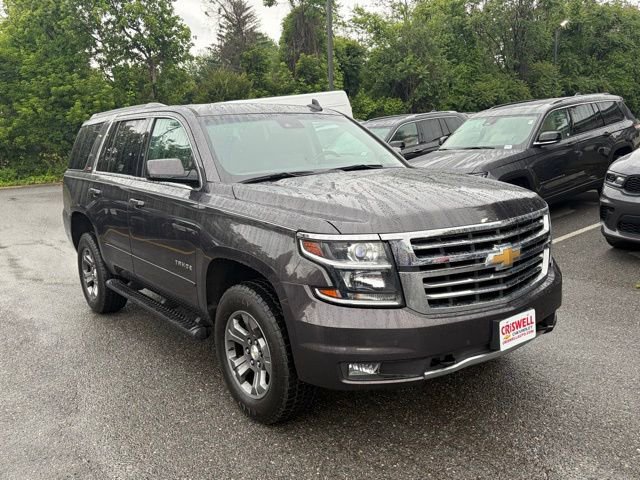 Used 2017 Chevrolet Tahoe LT w/ Luxury Package AWD/4WD image 2